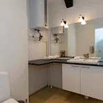 Modern Luxury Penthouse Lägenhetshotell 4*