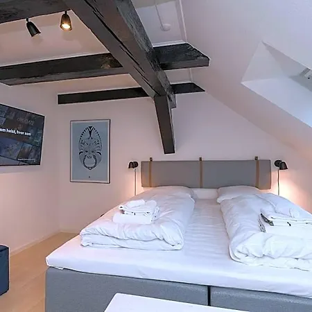 Modern Luxury Penthouse 아파트호텔 4*