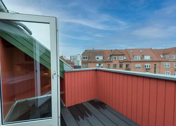 Modern Luxury Penthouse 4*